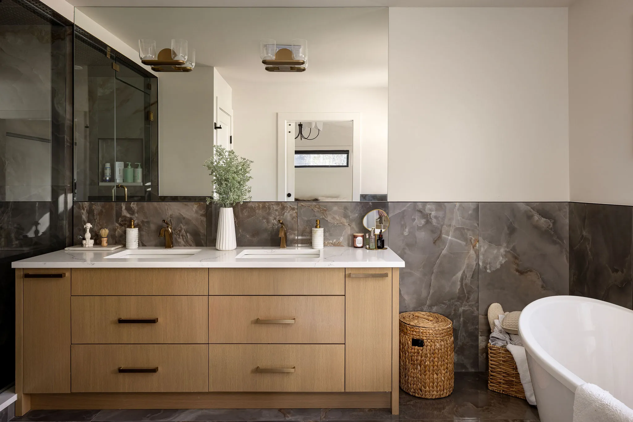 The Varsity — gallery image 11